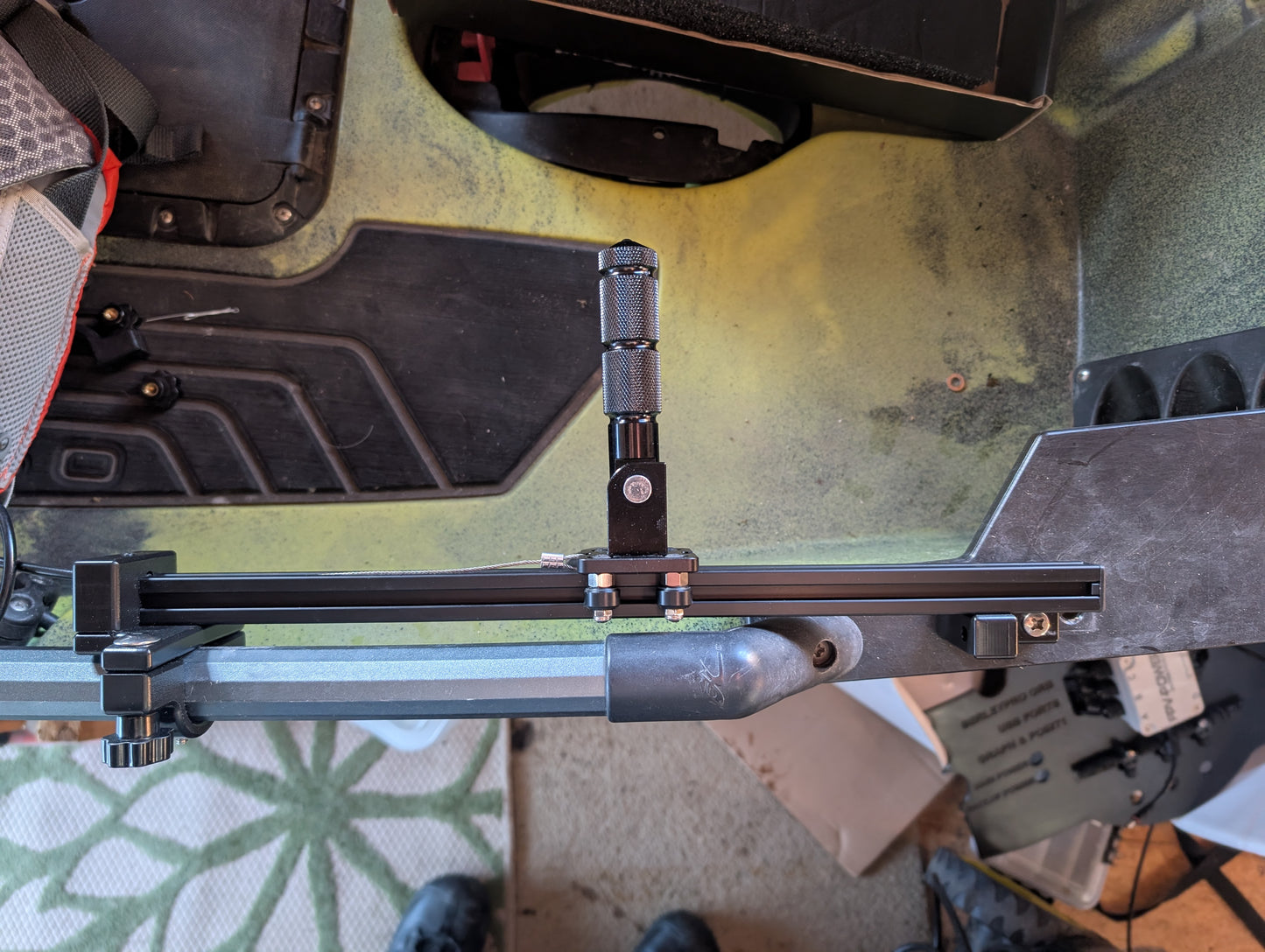 TPKF Roller Bearing Foot Steering System