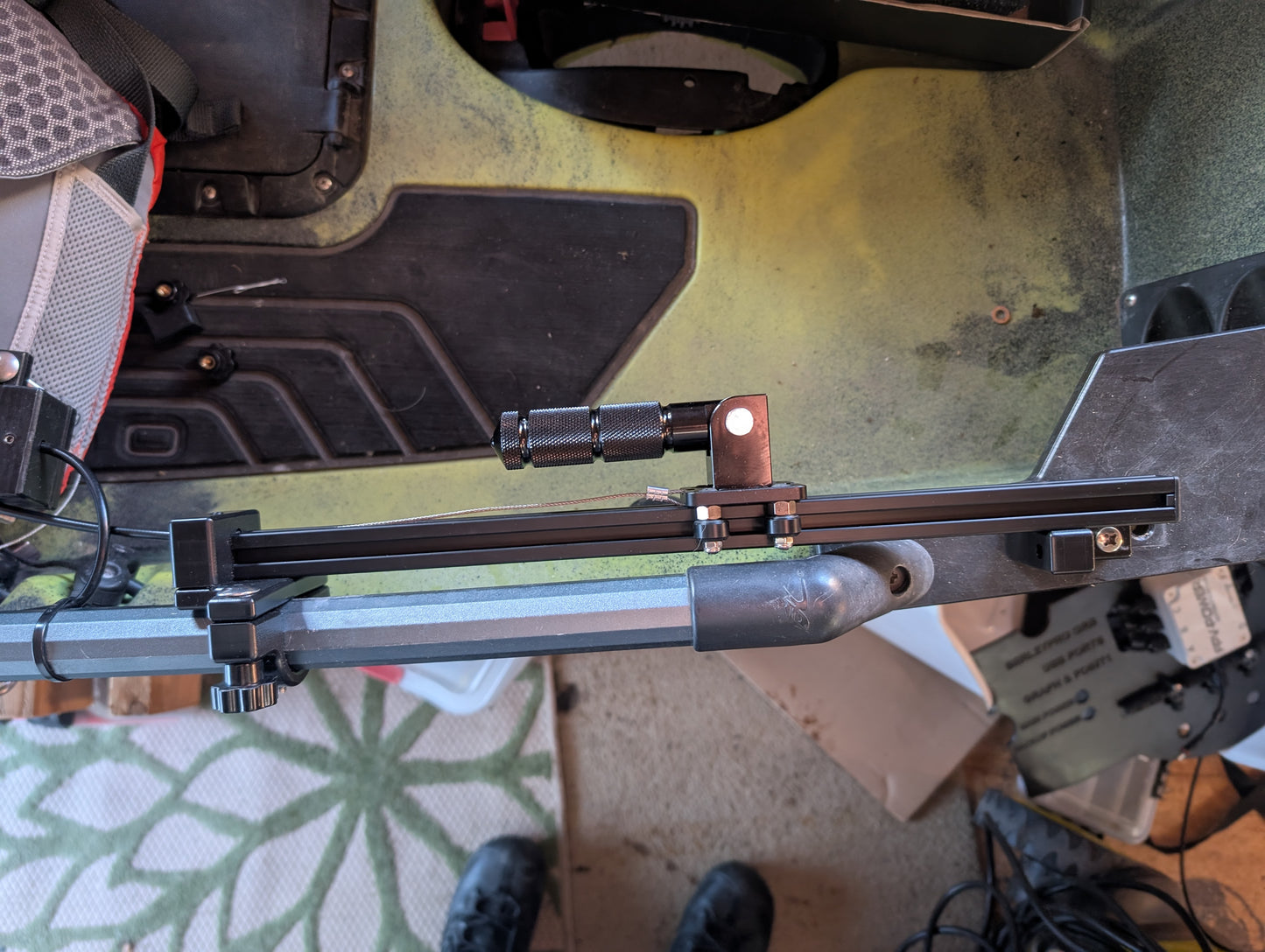 TPKF Roller Bearing Foot Steering System
